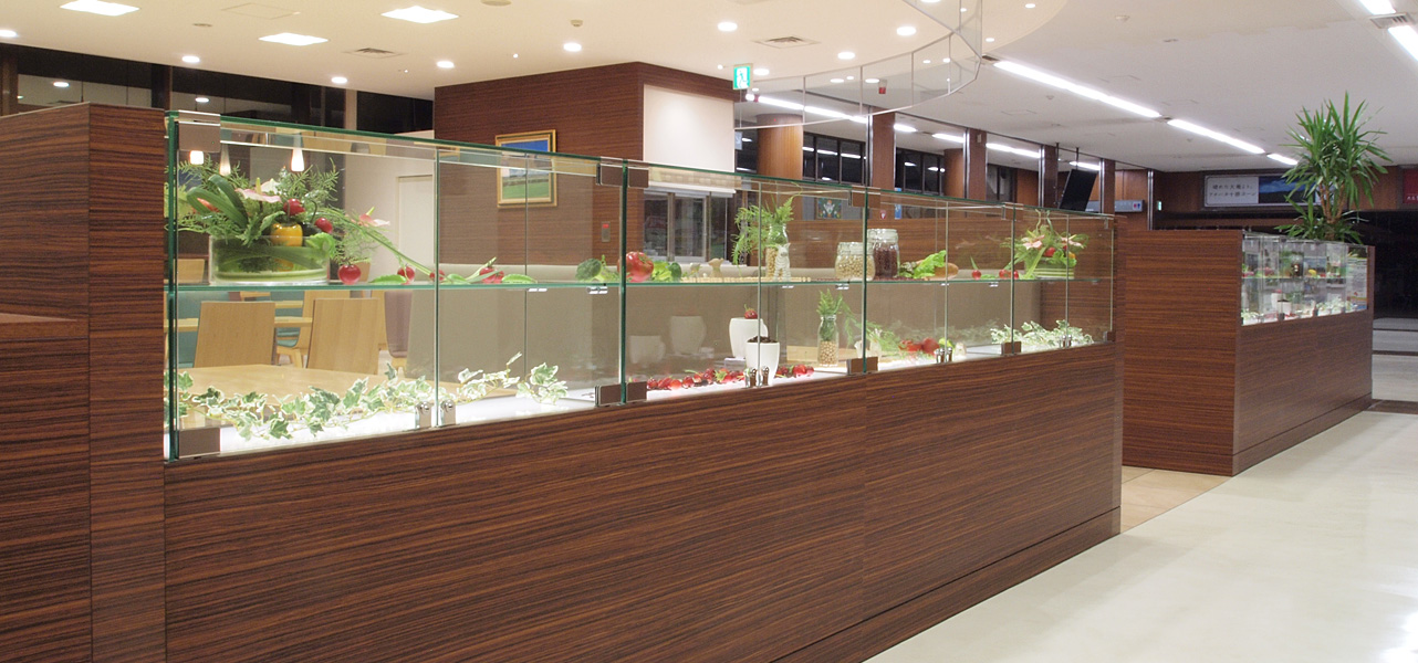 DISPLAY - ショップディスプレイ - グリーン＆フラワーアレンジ - イルミネーション -